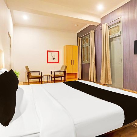 Super Townhouse Vijay Khand Gomti Nagar Lucknow Dış mekan fotoğraf